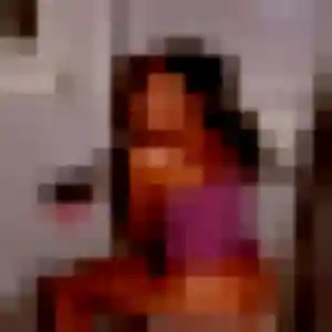 Antoinette, 37 ans, connectée à Orbigny pour une rencontre coquine