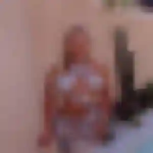 Olufunmi, 21 ans, dispo pour rencontre adulte à Orgelet