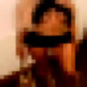 Photo de Ngoné à Orvault (32 ans) - rencontre adulte gratuit