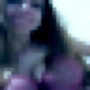 Olive, 25 ans, dispo pour rencontre adulte à Ostheim