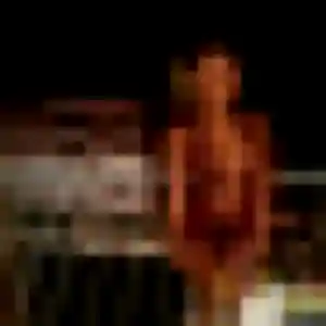 Omolara (20 ans) à Oyeu attend un rencontre adulte ce soir