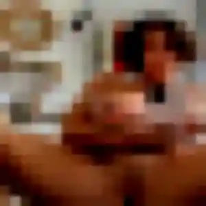 Sexy Evelyne, 20 ans à Pacé - la contacter