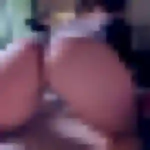 Adeline, fille de 39 ans propose rencontre adulte à Paron