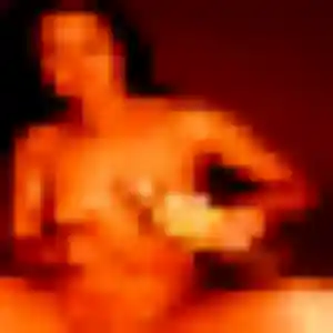 Wangari, 26 ans, connectée à Paucourt pour un rencontre adulte