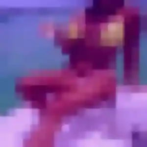 Titilayo, 31 ans, en ligne à Paule pour une rencontre coquine