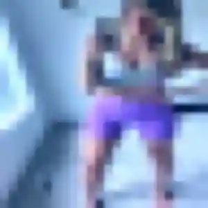 Esther, 28 ans, dispo pour rencontre adulte à Petersbach