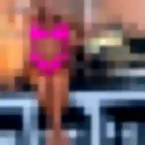 Contacte Divine, 24 ans à Petit-Réderching en privé