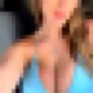 Contacte Paulette, 19 ans à Peyrestortes gratuitement