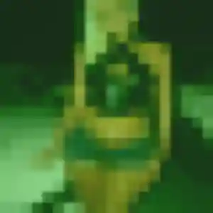 Joséphine, 34 ans, cherche un rencontre adulte à Pierres