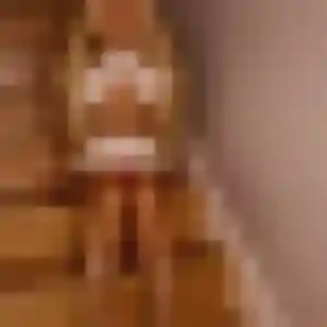 Photo de Gnilane à Pirou (23 ans) - rencontre adulte gratuit