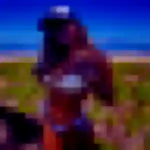 Découvre Adaora, 34 ans à Plancher-Bas en privé