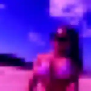 Yasmine de Plesnois, 41 ans - rencontre adulte discret