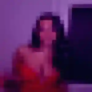 Stacy, femme de 34 ans veut rencontre adulte à Plougasnou