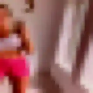 Rejoins Sarah, 37 ans à Plougoumelen en privé