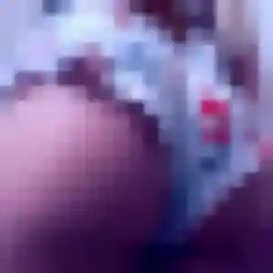Aminata (19 ans) à Pons cherche un rencontre adulte aujourd'hui
