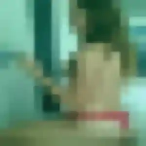 Zuri, 27 ans, connectée à Pont-Audemer pour une rencontre coquine