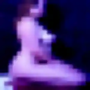 Sexy Rachida, 31 ans à Ponthévrard - découvrir son profil