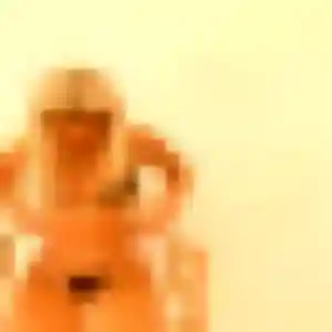 Yemisi, fille de 21 ans propose rencontre adulte à Pontpoint