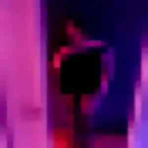 Solange, 20 ans, disponible à Ponts pour une rencontre coquine