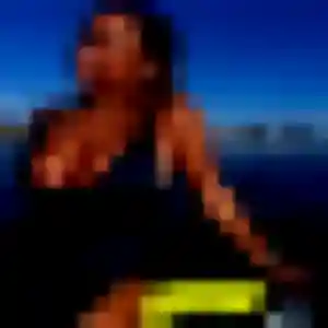 Djénéba, 32 ans, connectée à Porte des Pierres Dorées pour un rencontre adulte