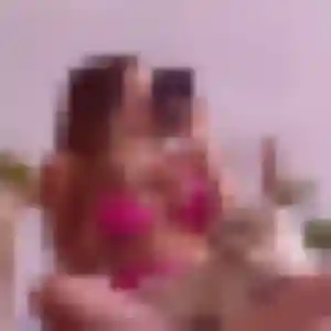 Charmante Aida, 31 ans à Preignan - la contacter