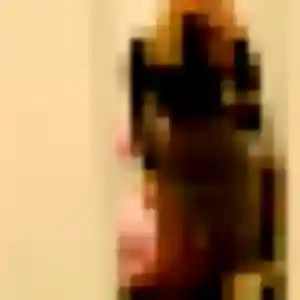 Héloïse, 21 ans, en ligne à Prinquiau pour une rencontre coquine