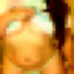 Axelle, 36 ans, dispo pour rencontre adulte à Pruillé-le-Chétif