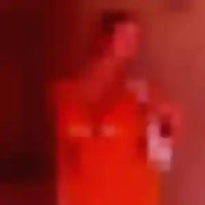 Viviane, 19 ans, connectée à Puceul pour une rencontre coquine