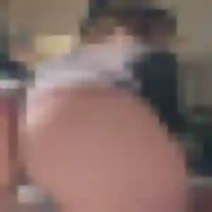 Yolène (45 ans) à Puybrun cherche un rencontre adulte rapidement