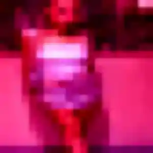 Amira (22 ans) à Puylaroque cherche un rencontre adulte maintenant