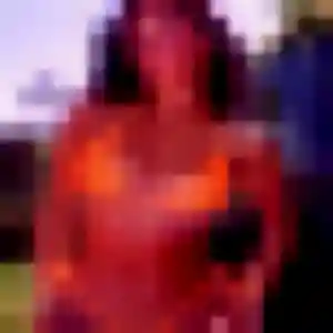 Neneh, fille de 21 ans propose rencontre adulte à Querrien