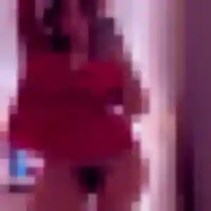 Touty de Quillan, 36 ans - rencontre adulte discret