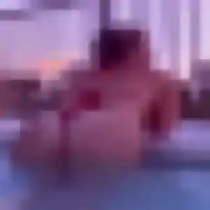 Touty (39 ans) à Quissac attend une rencontre rapidement