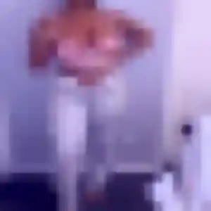 Contacte Adjoua, 24 ans à Raddon-et-Chapendu en t'inscrivant