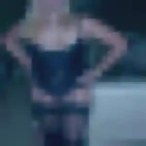 Keza, 19 ans, en ligne à Rai pour un rencontre adulte