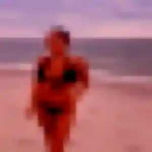 Zineb, 36 ans, en ligne à Recy pour un rencontre adulte