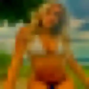 Découvre Ursula, 26 ans à Réding en t'inscrivant