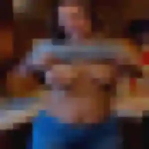 Photo de Maëva à Remire-Montjoly (30 ans) - rencontre adulte anonyme