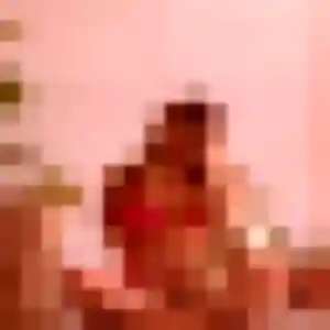 Photo de Honorine à Rians (24 ans) - rencontre adulte anonyme