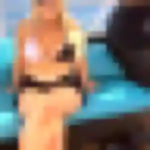 Photo de Océane à Rivedoux-Plage (38 ans) - rencontre adulte sans inscription