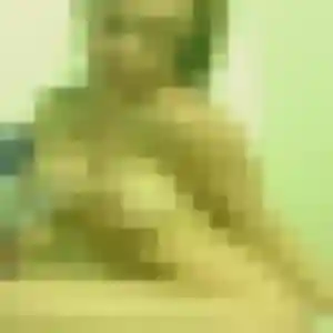 Charmante Béatrice, 34 ans à Rives-du-Loir-en-Anjou - voir sa photo