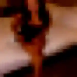 Profil de Naïma à Rochegude (21 ans) - rencontre adulte anonyme