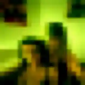 Perrine, fille de 33 ans veut rencontre adulte à Rogny-les-Sept-Écluses