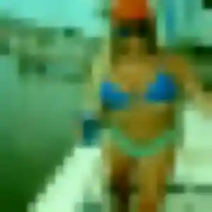 Soraya, 37 ans, connectée à Rollot pour un rencontre adulte