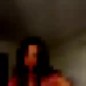 Charmante Folake, 20 ans à Romanswiller - voir sa photo
