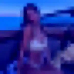 Laetitia, 25 ans, cherche un rencontre adulte à Roncq