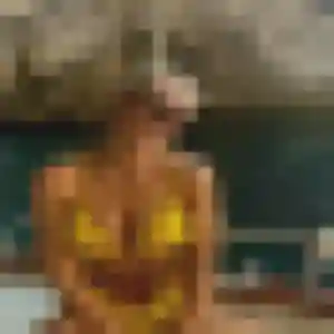 Rosalie, 20 ans, dispo pour rencontre adulte à Roncq