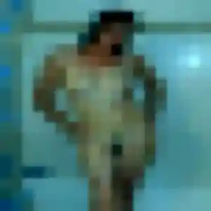 Ruth (19 ans) à Roppenheim attend une rencontre maintenant