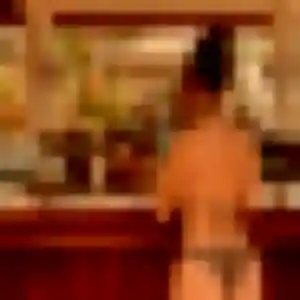 Gnilane, fille de 20 ans veut rencontre adulte à Roquebrune-sur-Argens