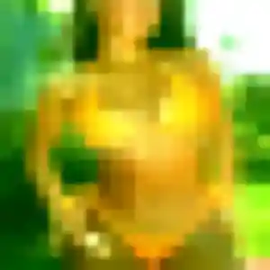 Capucine, 21 ans, connectée à Rosnay pour un rencontre adulte